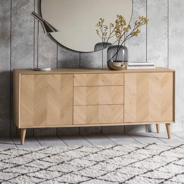 Lysia Sideboard, Oak