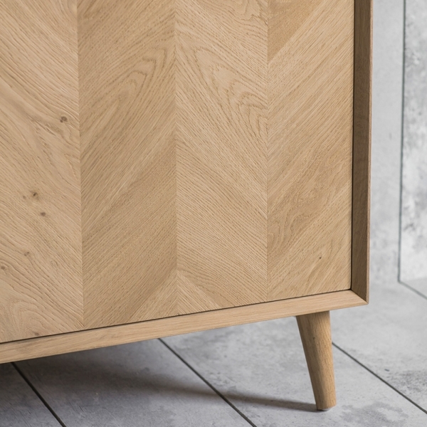 Lysia Sideboard, Oak