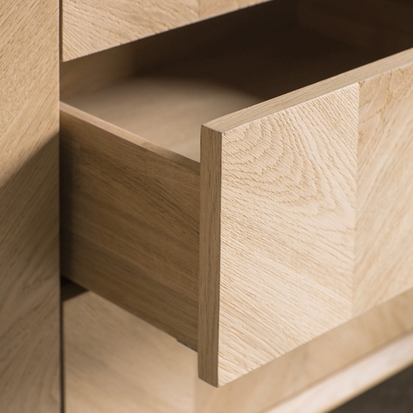 Lysia Sideboard, Oak